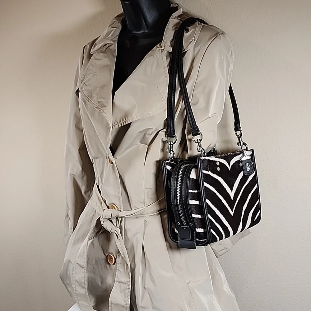 Coach Rogue 20 In Haircalf With Zebra Print - Picture 11 of 16